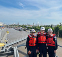 Group of interns at St. Charles refinery 